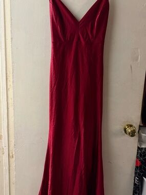 Elegant V-Neck Red Evening Dress